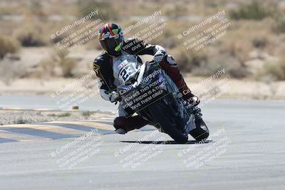 media/Oct-02-2025-Racers Edge (Thu) [[2c91cb6ab3]]/3-B Group/Session 3-Turn 16 (12pm)/